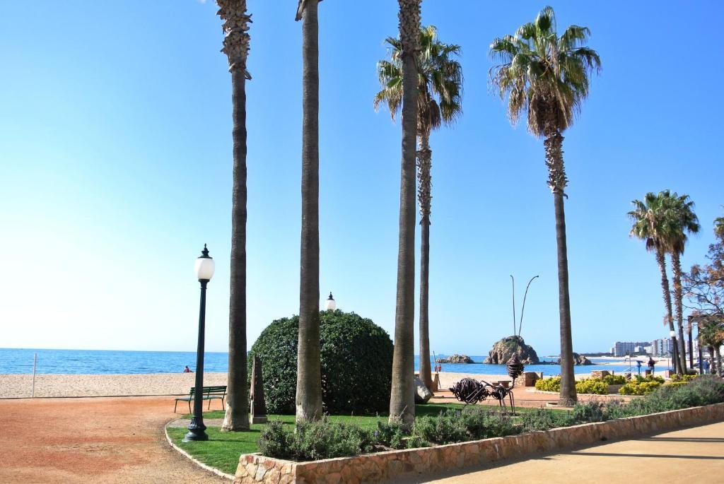 Aiguaneu Apartaments Center Blanes Exterior photo